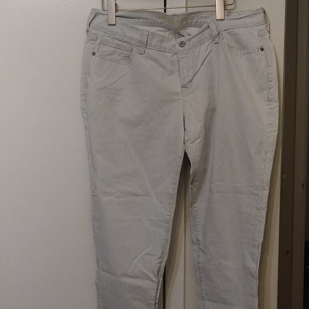 Jeans blue and white